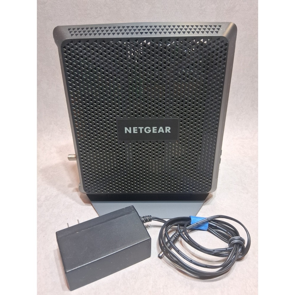 NETGEAR Nighthawk AC1900 WiFi DOCSIS 3.0 Cable Modem Router (C7000)